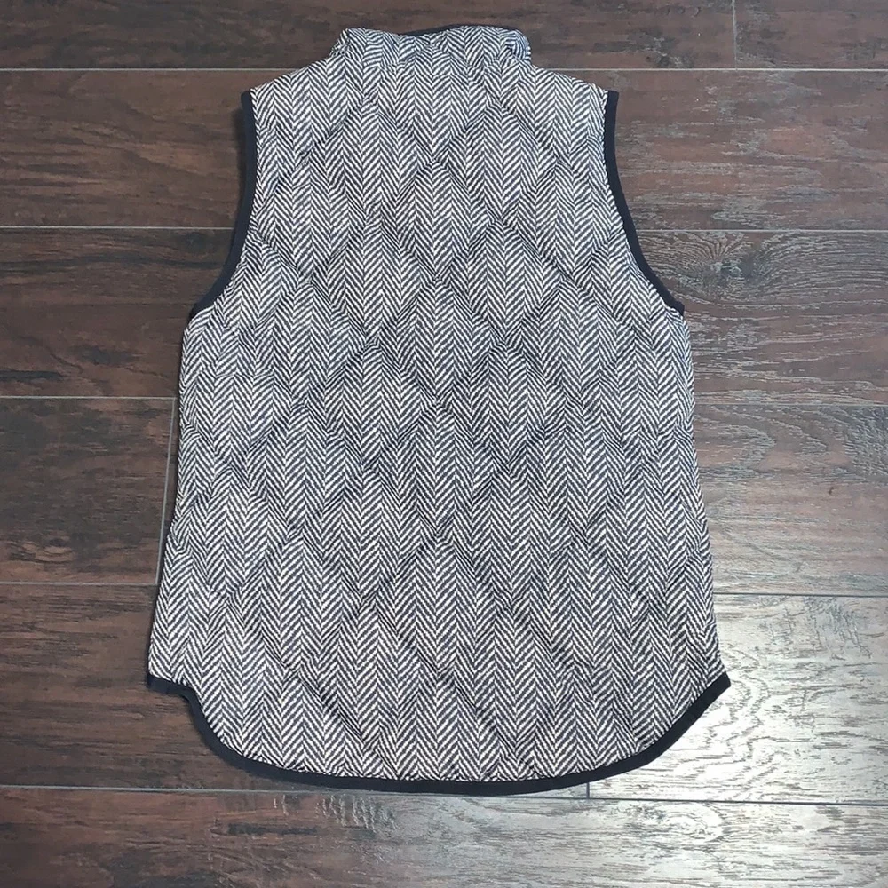 J. Crew Puffer Vest, Herringbone Print, sz XXS.